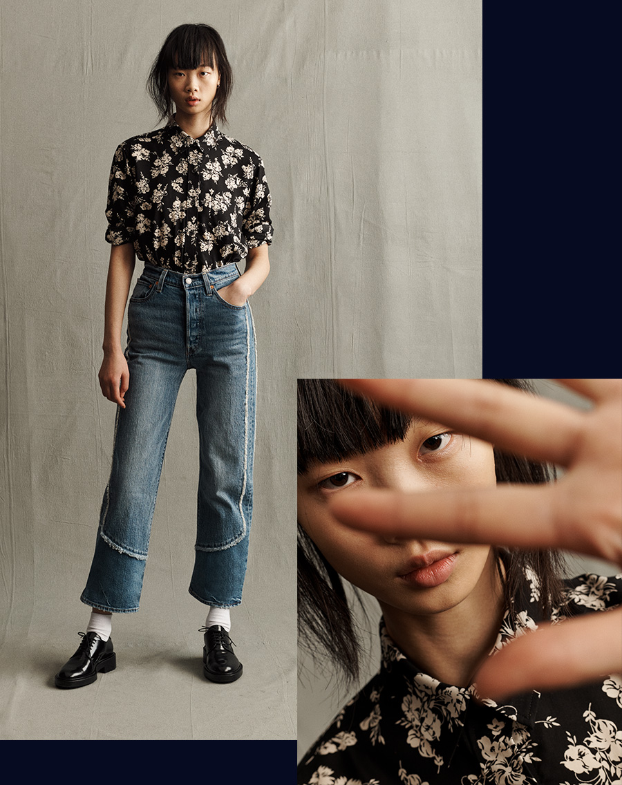 RIBCAGE STRAIGHT ANKLE JEANS